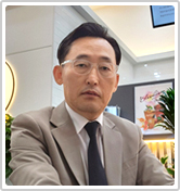 ceo photo